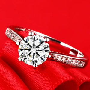 2.0ct Round Cut Zirconia 18K White Gold Diamond Solitaire
