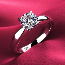 Load image into Gallery viewer, 2.0ct Round Cut Zirconia 18K White Gold Diamond Solitaire