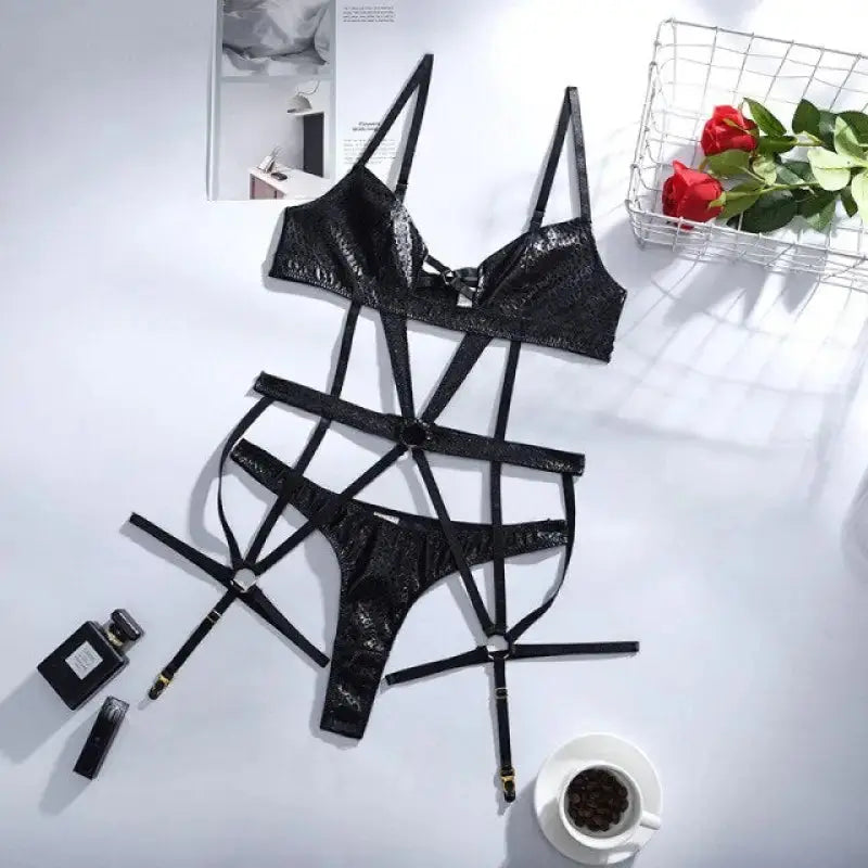 2-Piece PU Leather Ring Black Bandage ingerie Set