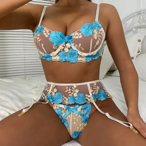 3-Piece Butterfly Bow Lace Embroidery Underwear Set - Bra &