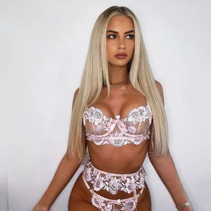 3-Piece Floral Embroidery Bow Lace Underwear Set - Bra &