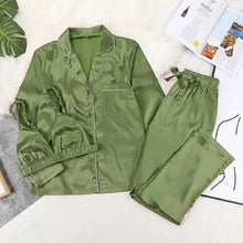 Load image into Gallery viewer, 3 Piece Satin Long Sleeve Pajamas - Green / M