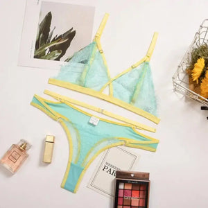 Eyelash Crochet Lace Cutout O-Ring Design Lingerie Set