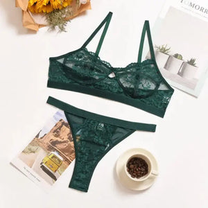 Ruffle Lace Wireless Bra & Panty Lingerie Set