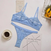 Load image into Gallery viewer, Ruffle Lace Wireless Bra &amp; Panty Lingerie Set