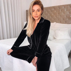 Black Velvet Thick Long Sleeve Sleepwear Set - L