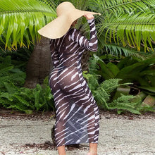 Load image into Gallery viewer, Black &amp; White Contrast Color Mesh See Through Long Sleeve