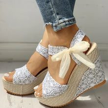 Load image into Gallery viewer, Bow Tie High Heeled Platform Shoes