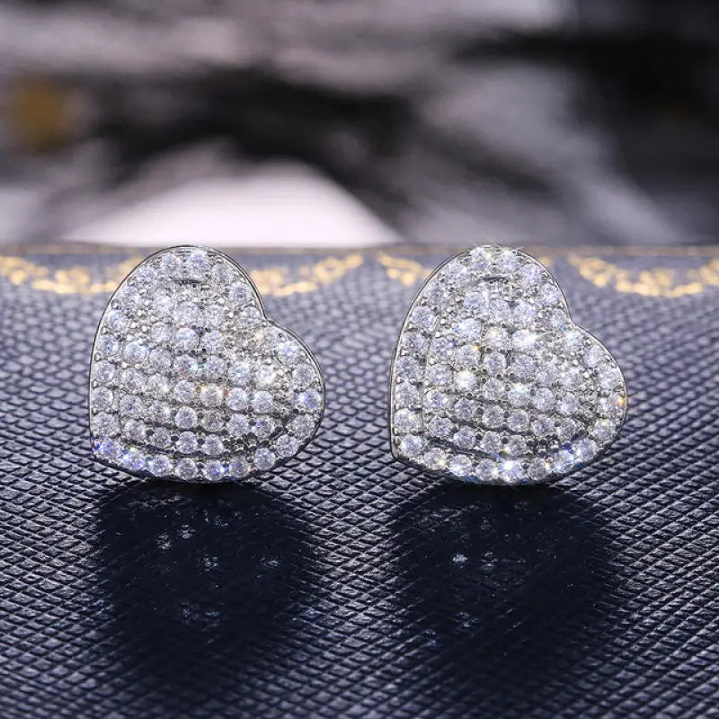 Classic Design Dazzling Heart Stud Earrings - E471 / white