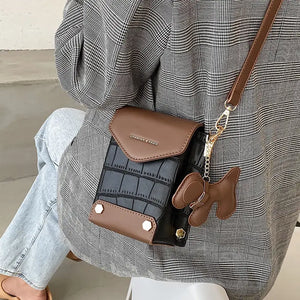 Contrasting design Chain PU Leather Crossbody Bag