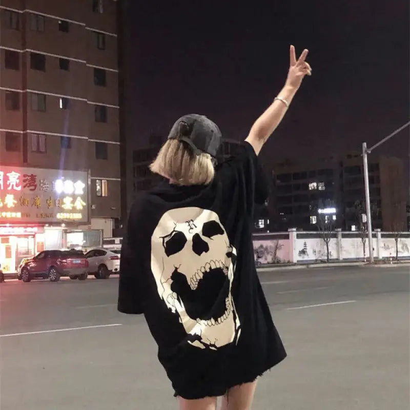 Devil Skull Oversized T-shirt - 1 / XL - t-shirt
