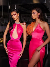 Load image into Gallery viewer, Halter V Neck Diamond Bandage Dress