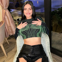 Load image into Gallery viewer, Long Sleeve Streetwear Crop Top