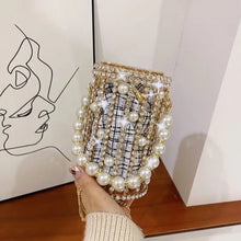 Load image into Gallery viewer, Luxury Pearl Diamond Crossbody Bag - Black two