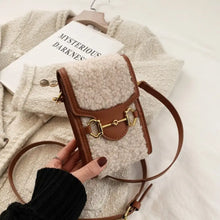 Load image into Gallery viewer, Luxury PU Leather Crossbody Shoulder Purse - white