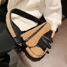 Load image into Gallery viewer, Retro Faux Fur heart Crossbody Shoulder Bag