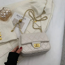 Load image into Gallery viewer, Retro Small PU Leather Luxury Quilted Crossbody Bag - white