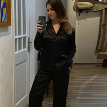 Load image into Gallery viewer, Satin Loose 2 Piece Pajama Set