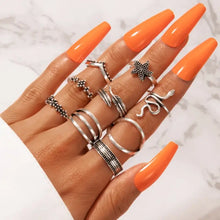 Load image into Gallery viewer, Snake Adjustable Bague Ring Set - 12