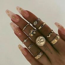 Load image into Gallery viewer, Snake Adjustable Bague Ring Set - 8