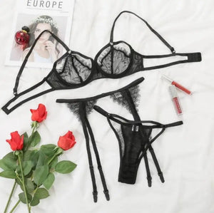 Three Piece LaceTransparent Panty & Bra Set - black / L