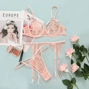 Three Piece LaceTransparent Panty & Bra Set - Pink / L