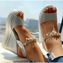 Load image into Gallery viewer, Wedge Bead Studded Detail Platform Sandals