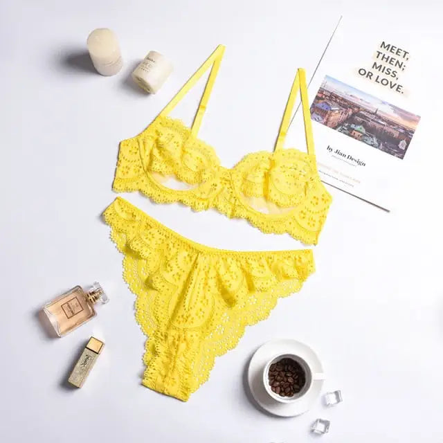 2-Piece Lace Cut Out Underwear Set - Yellow / M