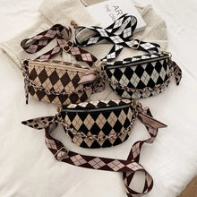Load image into Gallery viewer, Lattice Chest Crossbody Shoulder Chain Purse