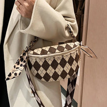 Load image into Gallery viewer, Lattice Chest Crossbody Shoulder Chain Purse