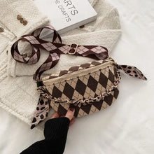 Load image into Gallery viewer, Lattice Chest Crossbody Shoulder Chain Purse - Khaki