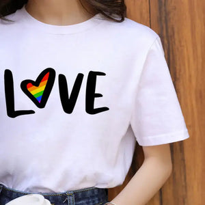 Love Is T-shirt - 13600 / M