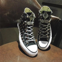 Load image into Gallery viewer, Rivet Distressed Retro Shoes