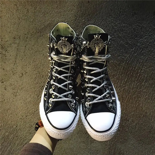 Rivet Distressed Retro Shoes