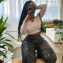 Load image into Gallery viewer, Snake Printed High Waist Flared Trousers