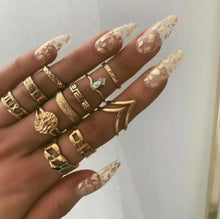 Load image into Gallery viewer, Snake Vintage Bague Ring Sets - 8