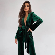 Load image into Gallery viewer, Solid 2 Piece Long Sleeve Velvet Pajamas